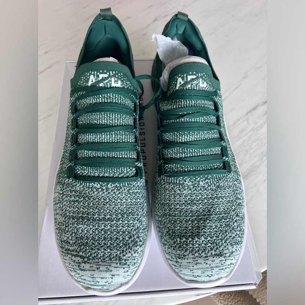 APL Men’s Techloom Breeze  - Never worn - size 13